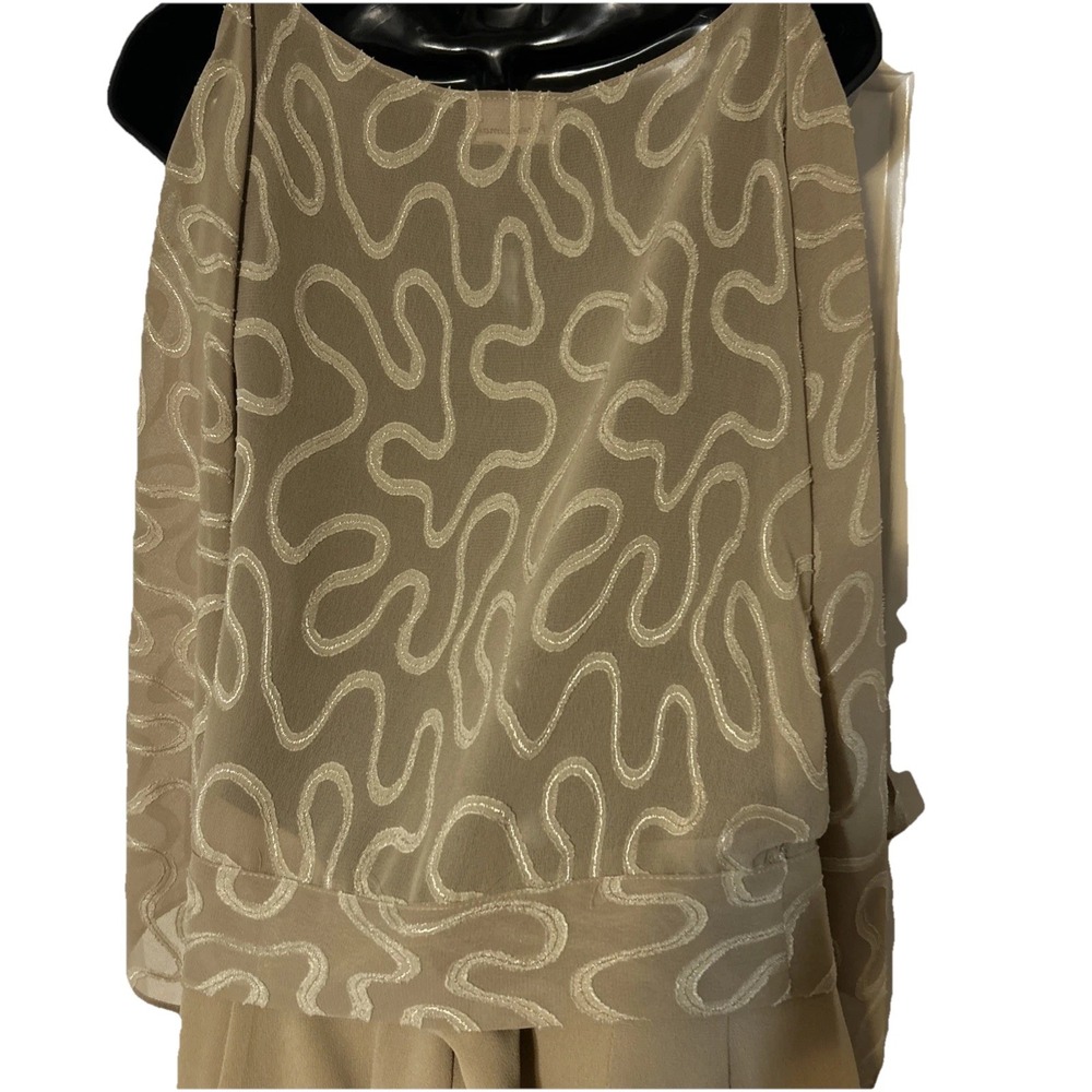 Frank Lyman Taupe Beige Cold Shoulder Embroidered Wide Leg Jumpsuit Women's 10 - Picture 3 of 9